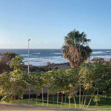 Los Martines Beachfront Ocean View El Médano المظهر الخارجي الصورة