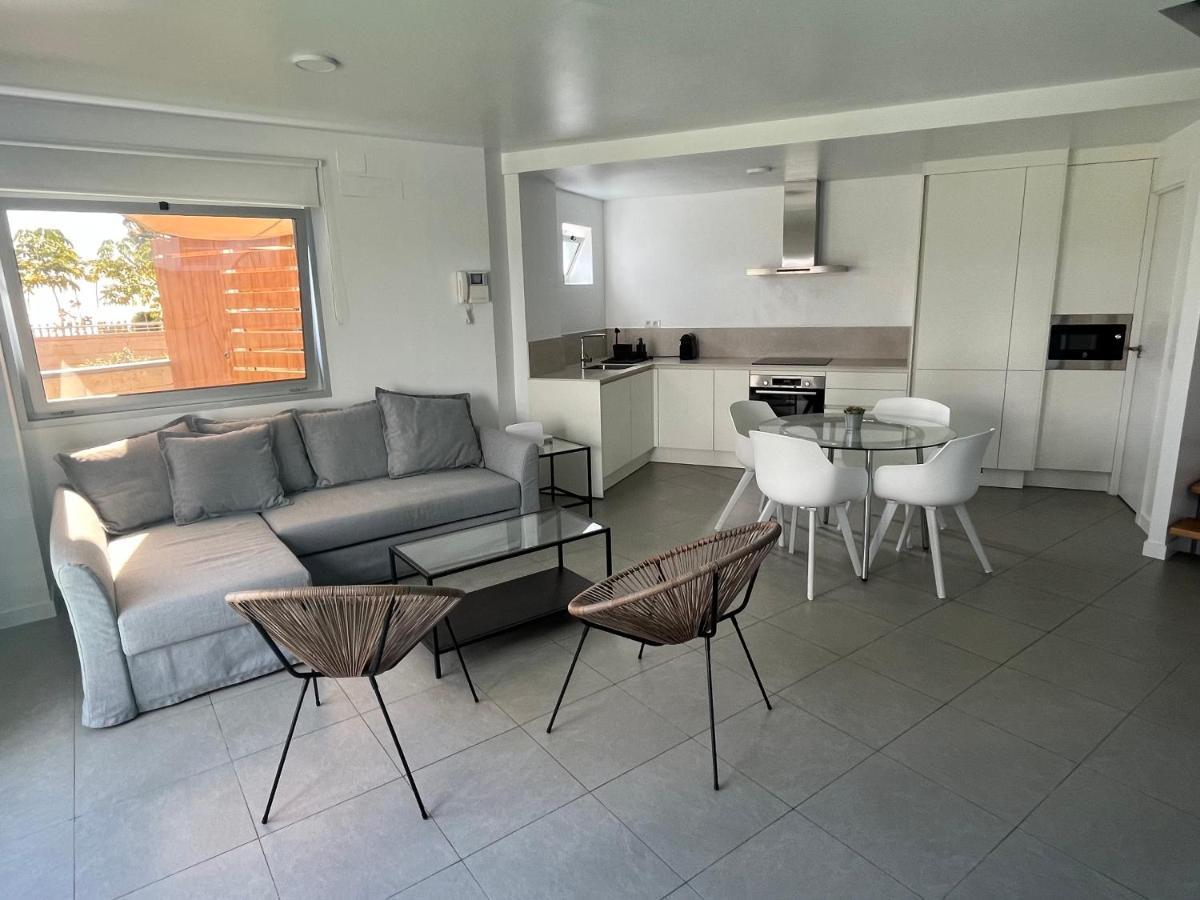 Los Martines Beachfront Ocean View El Médano المظهر الخارجي الصورة